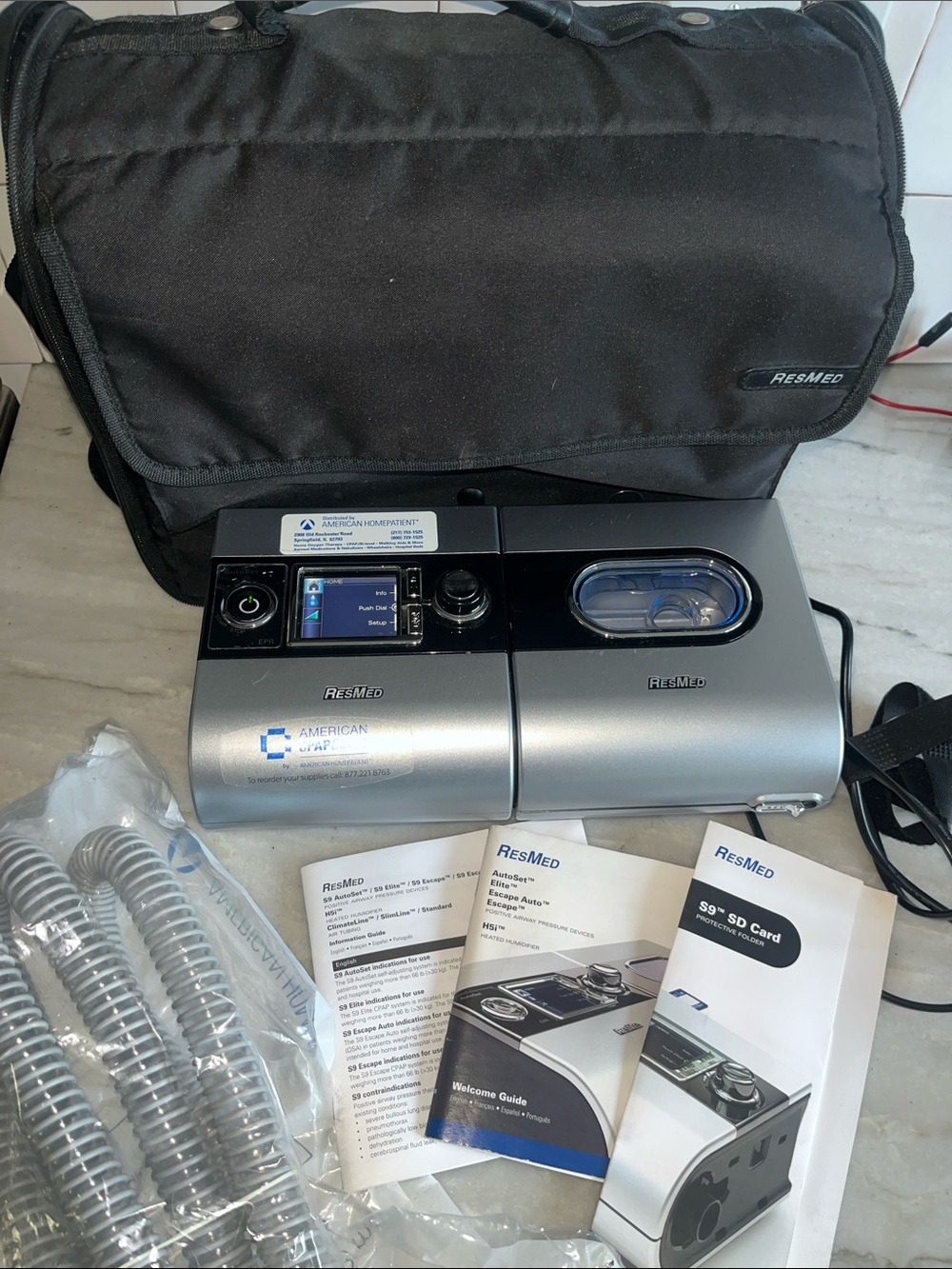 RESMED S9 H5i + CARRYING BAG + Tubes